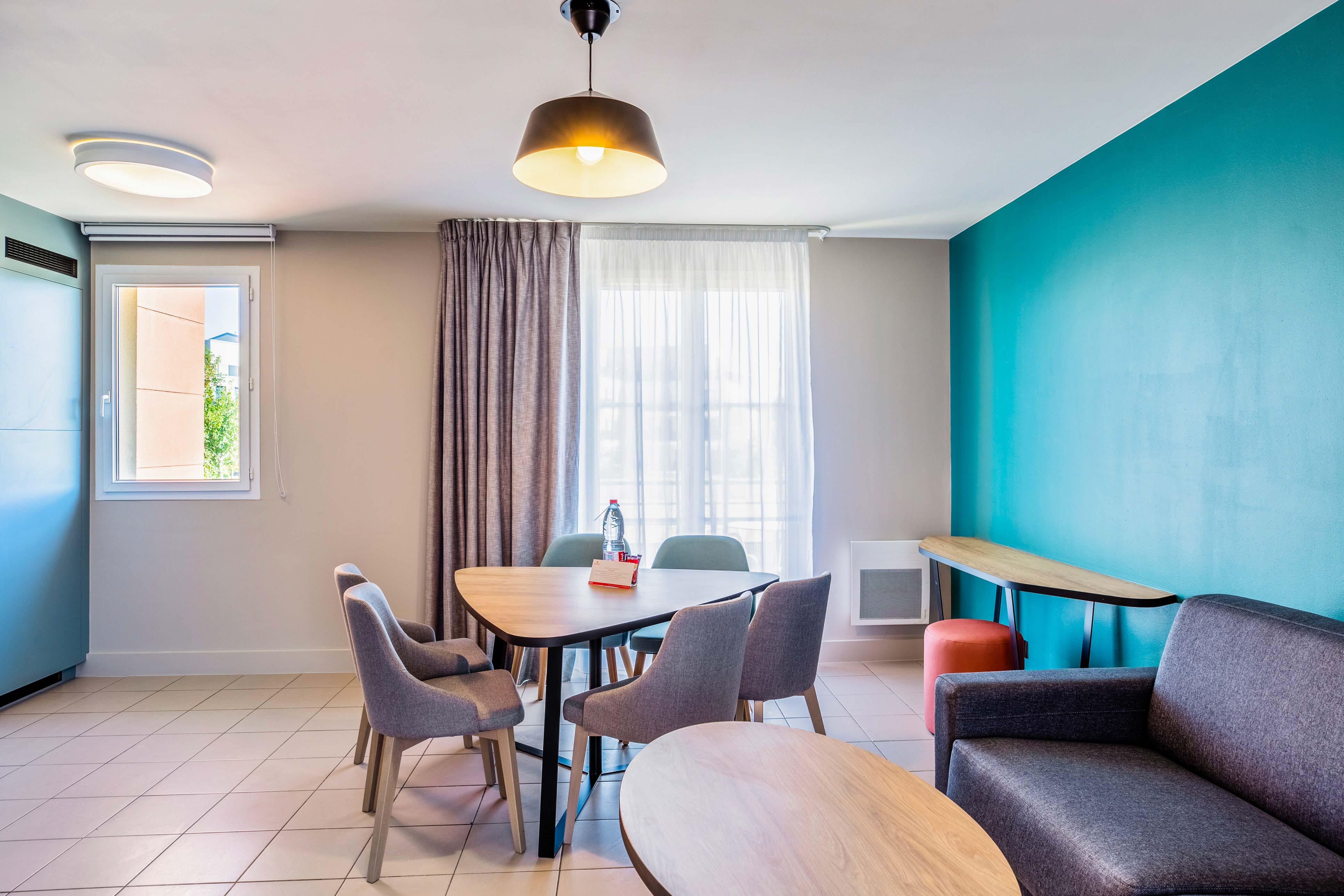 Appart'City Confort St Quentin En Yvelines - Bois D'Arcy Bagian luar foto